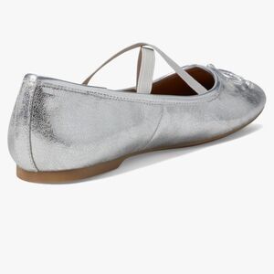 BRAND NEW REPORT TAELOR CRISSCROSS STRAP BOWNOT WOMEN'S FLAT SHOE